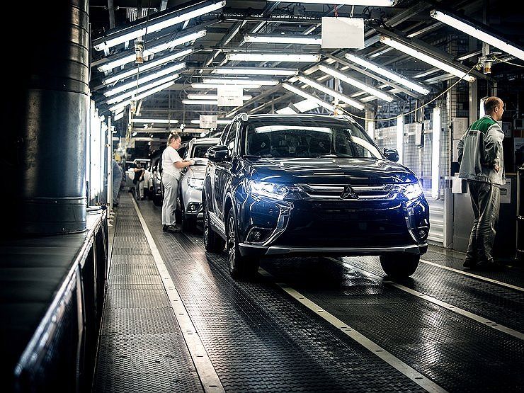 Mitsubishi остается в России?