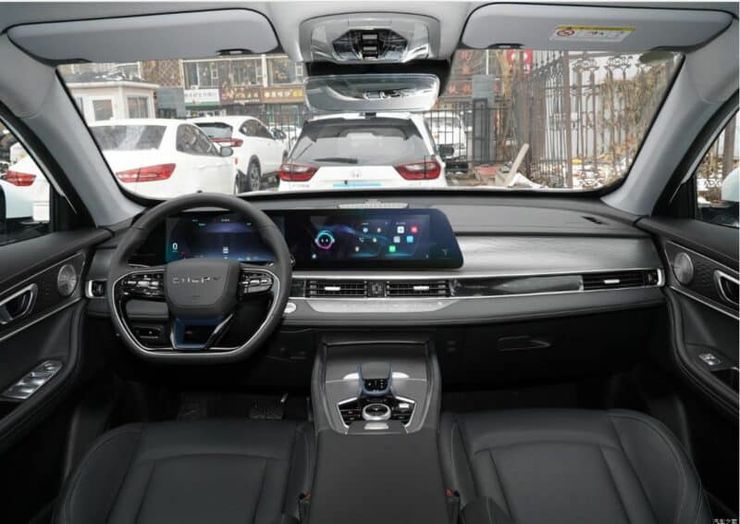 Стартовали продажи гибридного Chery Tiggo 8 Pro DP-i