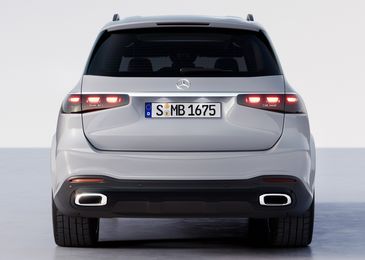 Представлен обновленный Mercedes-Benz GLS: первое знакомство